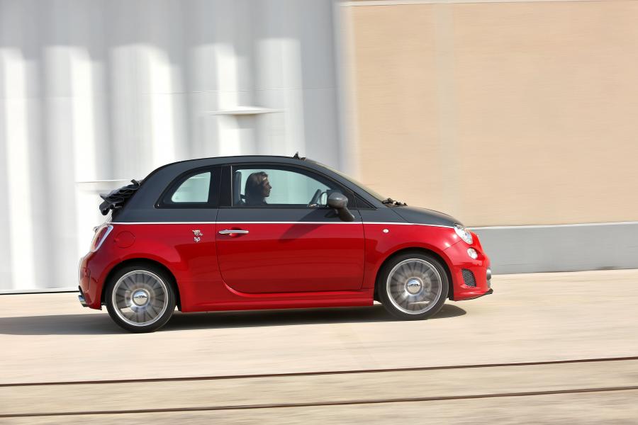  Abarth 595C Turismo 2012 года  (фото 41 из 54)